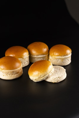Panes brioche de Briox Baker · repartidos, cenital